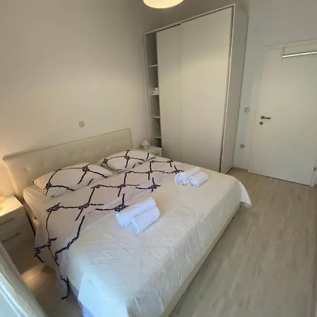 Sangulin * Biograd Na Moru