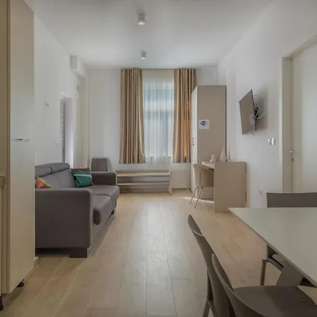 Apartment Sangulin *
